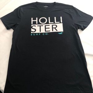 Hollister T-Shirt
